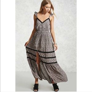 Forever 21 Dresses - Floral dress Forever 21 Dresses - Floral dress